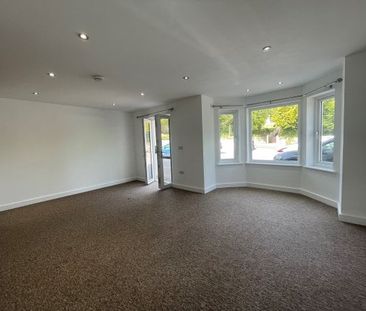 Truro, Truro, TR1 - Photo 1