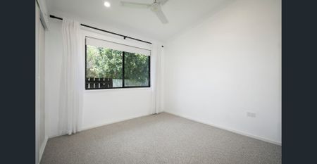 Coastal Lifestyle Awaits in Time for Christmas - Photo 5