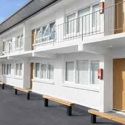 Three Bedroom Apartment in the city - Photo 2