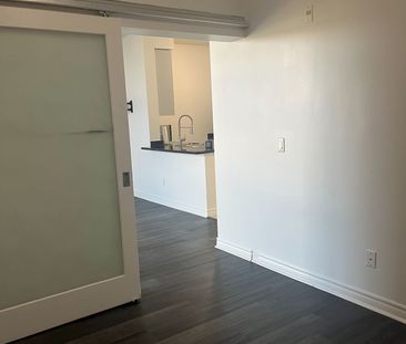 For Lease - 35 Saranac Boulevard Unit# PH4, Toronto, Ontario - Photo 2