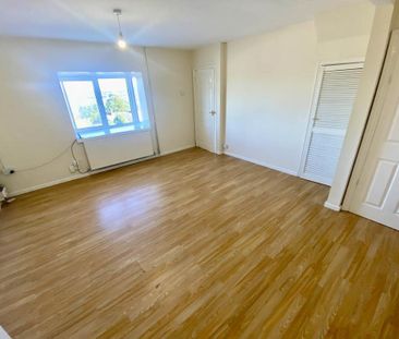 2 bedroom house to rent - Photo 3