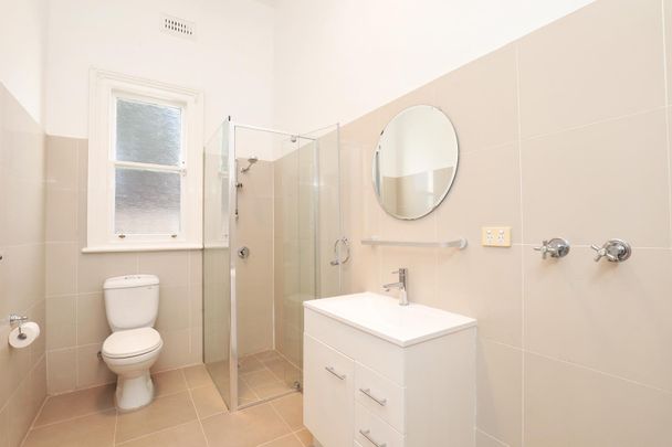 2/15 Charlotte Place, St Kilda VIC 3182 - Photo 1