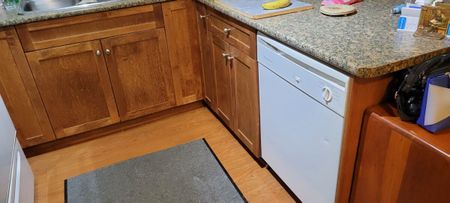 1 Bedroom at Old Yale Heights! - Photo 4