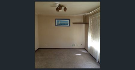 Central, Secure & Low Maintenance - Photo 3