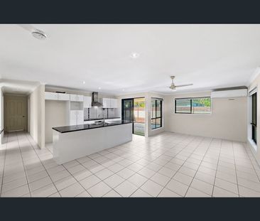 31 Parkside Drive, Beerwah, Qld 4519 - Photo 2