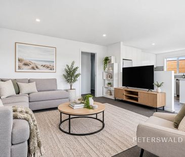 Comfort, Convenience & Contemporary Style - Photo 1