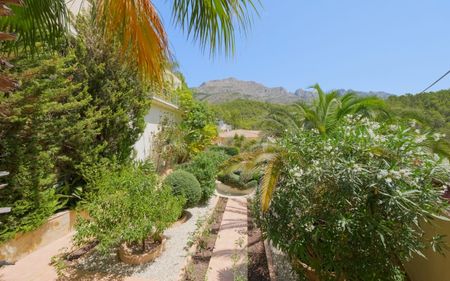 Se vende o alquila chalet en Altea la Vella - Photo 4