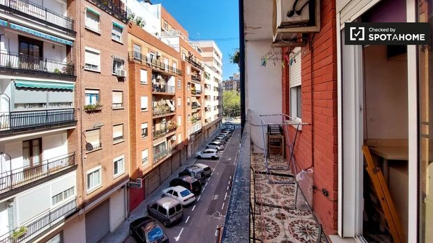 valencia, Valencian Community 46010 - Photo 1