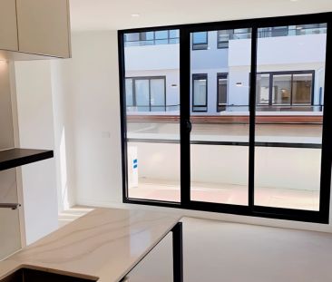 1 Bed 1 Bath - Photo 3