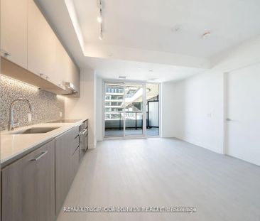 8188 Yonge Street #725 - Photo 2