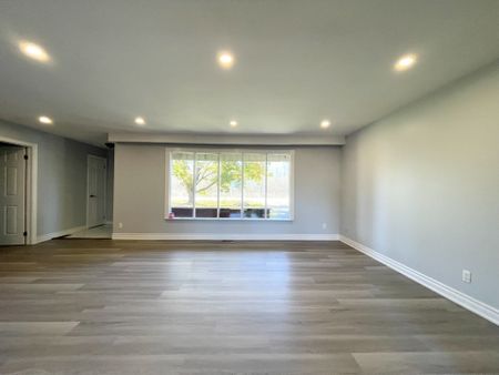 For Lease - 716 Lake Drive, Georgina, Ontario - Photo 5