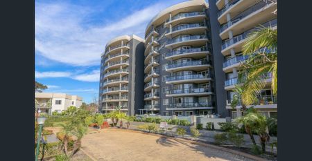 Resort Style Living - Photo 3