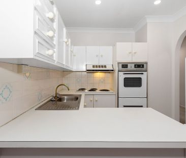 Neat Villa close to Warners Bay Village & foreshore - Photo 1