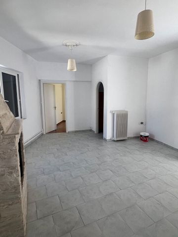 Διαμέρισμα για ενοικίαση Αμφιθέα (Παλαιό Φάληρο) - Photo 2