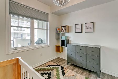 For Lease - 276 Gatwick Drive Unit# 204, Oakville, Ontario - Photo 2