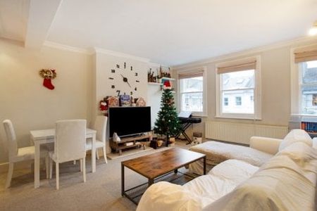 2 bedroom flat to rent - Photo 3