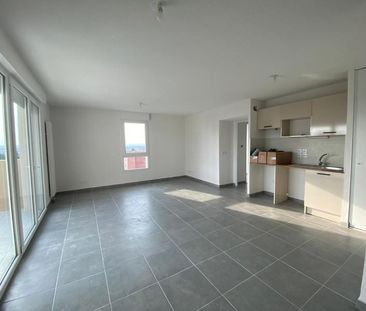 Location Appartement 2 pièces 38m² NIMES 30000 - Photo 2