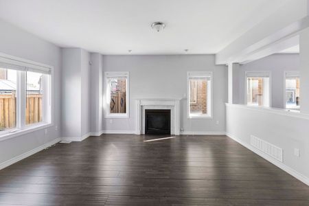 For Lease - 300 Remembrance Road, Brampton, Ontario - Photo 4