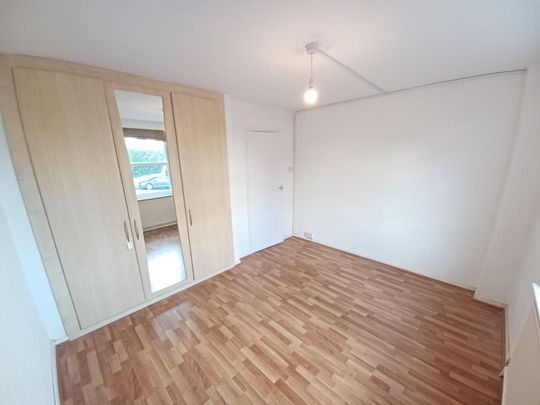 St. Patricks Court, Bath, Somerset, BA2 - Photo 1