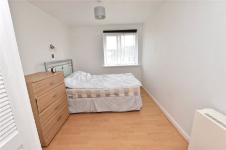 Lusty Glaze Road, Newquay, Cornwall, TR7 - Photo 3