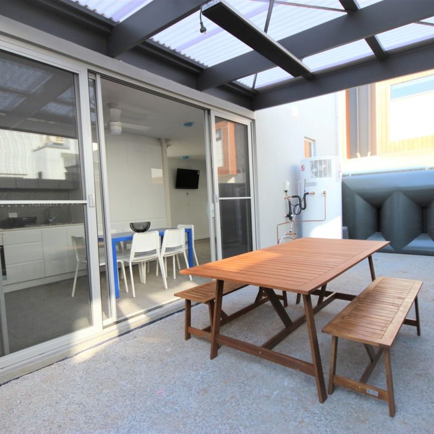 Norman St (H47), Paradise – Room G - Photo 1