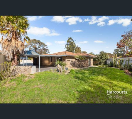 8 Norcott Vista, Marangaroo, WA 6064 - Photo 3