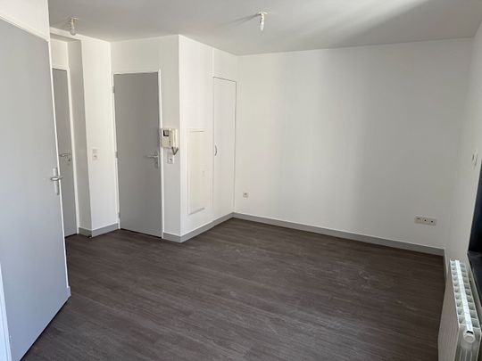 Location appartement 1 pièce, 19.46m², Évreux - Photo 1