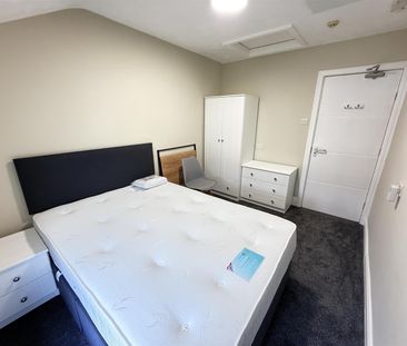 Flat C, 51 Holyhead Road - Photo 6