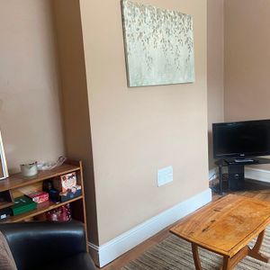 1 bedroom property to rent - Photo 2
