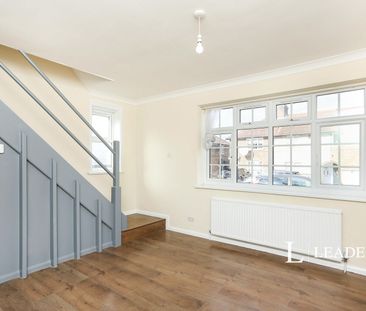 3 bedroom house to rent Reigate Road, BR1 - Photo 5