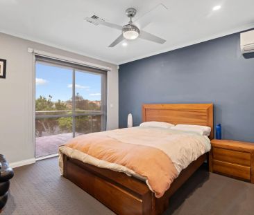 Sweeping Mountain Views, Renovated Family Home & Entertainer's Dream - Photo 5