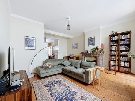 Duplex te huur in Ixelles - Photo 2