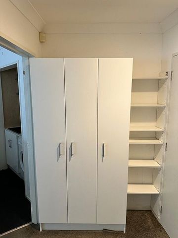 Charming 1BR Unit in Bucklands Beach - Photo 4