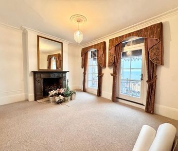 5 bedroom terraced house to rent - Photo 4