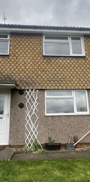 Keats Avenue, Scunthorpe - Photo 1