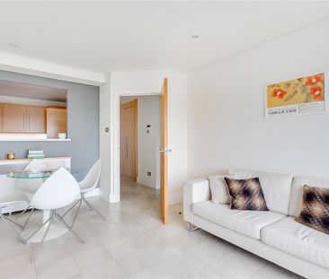 Clarendon Court, Little Venice, W9, London - Photo 2