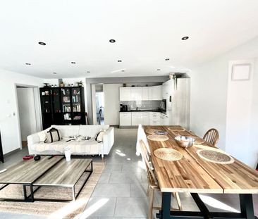 Luminous 3-room apartment in the center of St-Imier - Foto 1