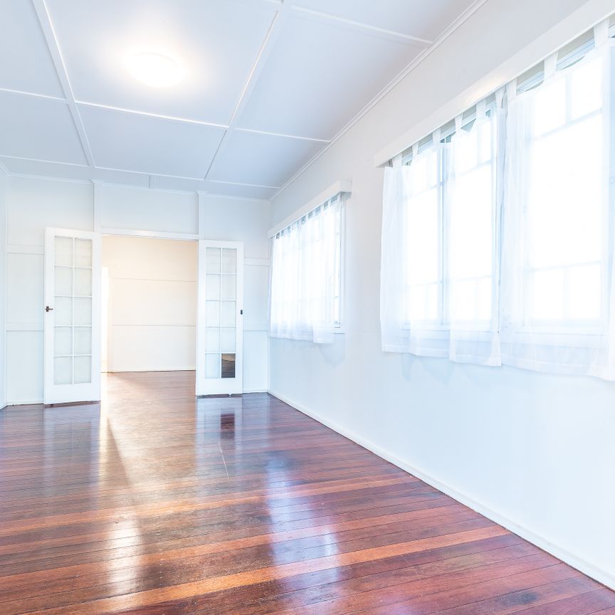 199 Oxley Avenue, Margate QLD 4019 - House For Rent | Domain - Photo 1