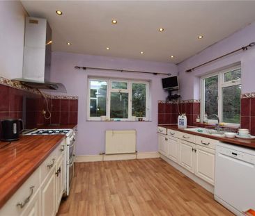 2 bedroom bungalow to rent - Photo 1