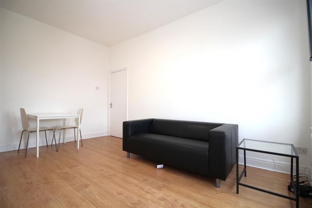 3 Evington Road, Leicester, Leicestershire, LE2 1QG - Photo 1