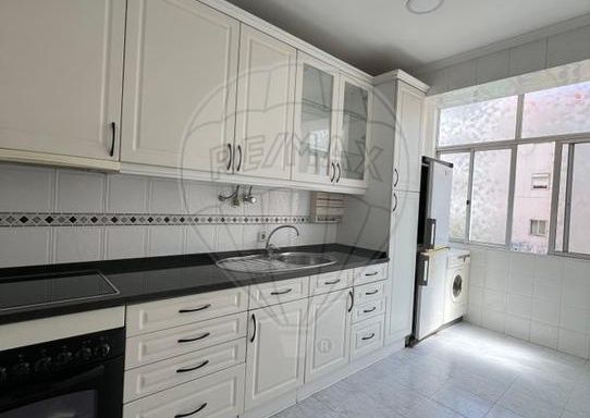 Apartamento T2 em Lisboa