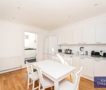 House to rent - Photo 3