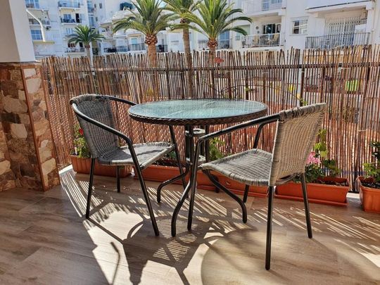 Middle Floor Apartment | Nerja | €1.000/Month - Photo 1