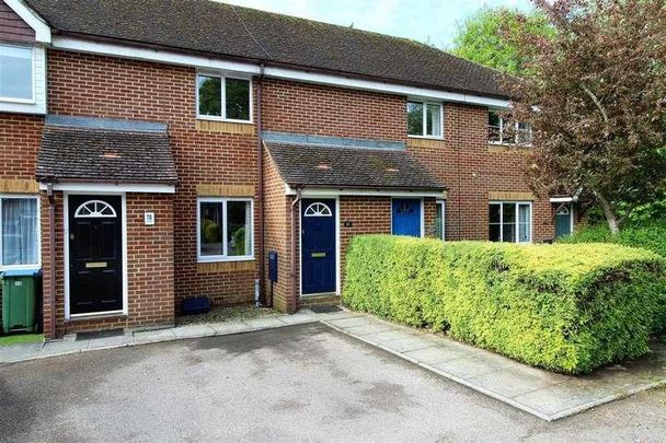 Ropeland Way,horsham, RH12 - Photo 1