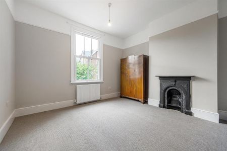 5 bedroom house to rent - Photo 2