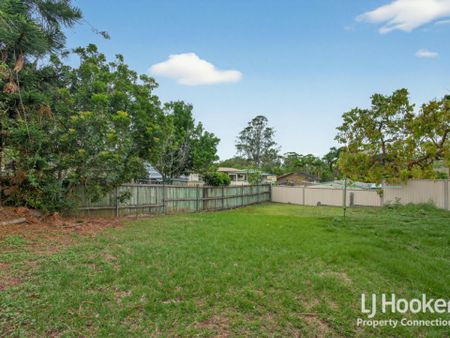 Low Set Brick Home Offering Comfort, Convenience and Charm - Photo 3