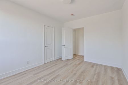 2841 Keele Street #6 - Photo 3