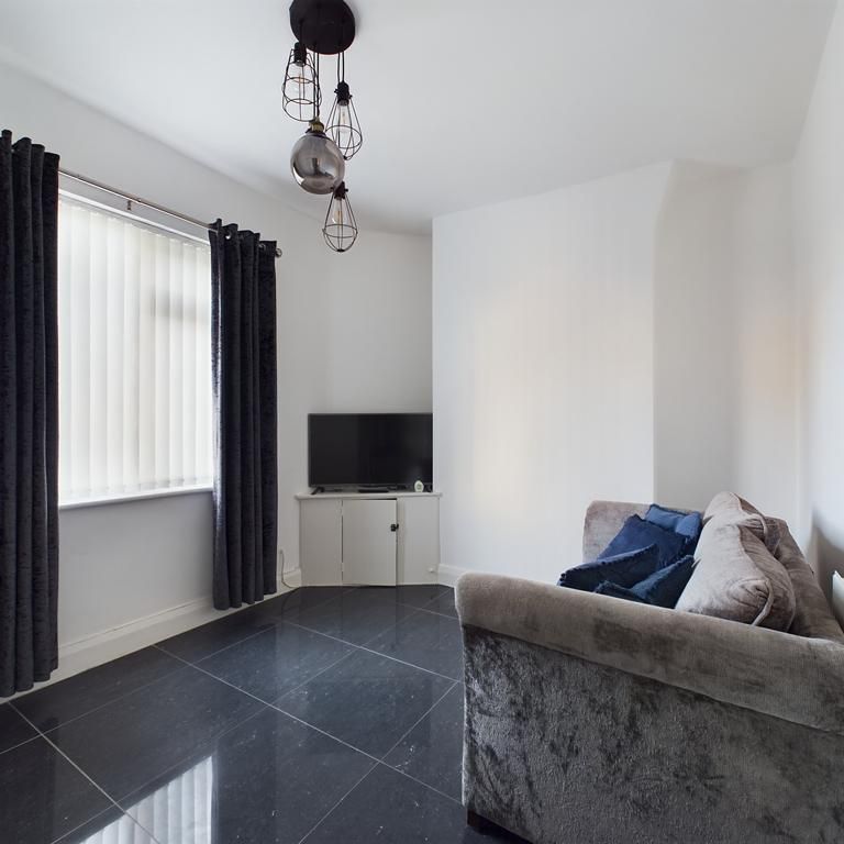 3 bedroom townhouse to rent - Photo 1