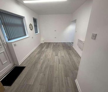 Lord Street, Ince, Wigan, WN2 - Photo 1