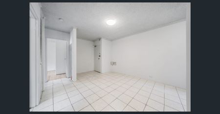 Convenient Living in the Heart of Liverpool - Photo 5